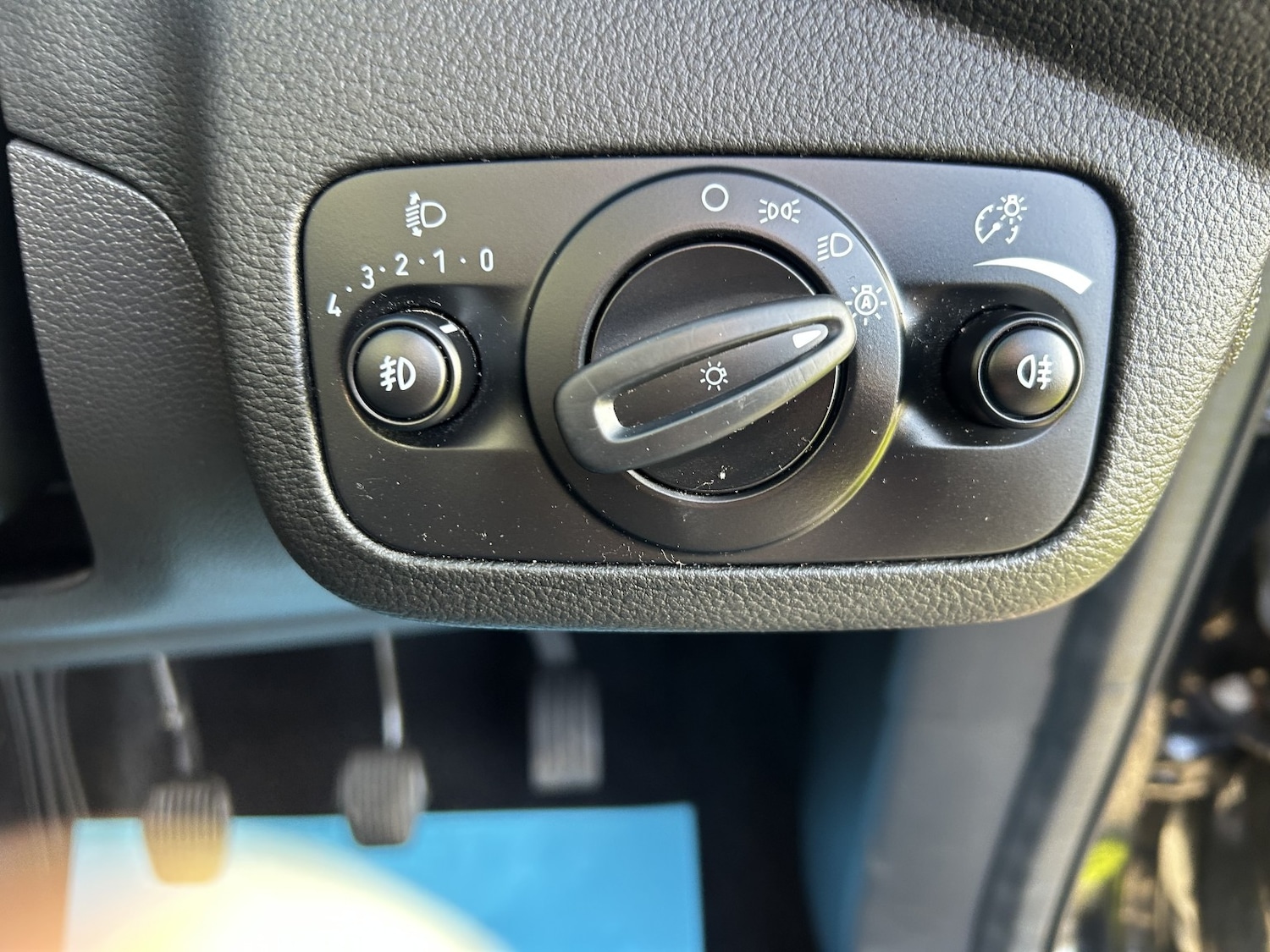 Used Ford Kuga 2018 for sale - 76741399: Photo 15