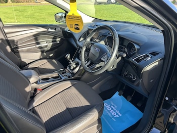 Used Ford Kuga 2018 for sale - 76741399: Photo