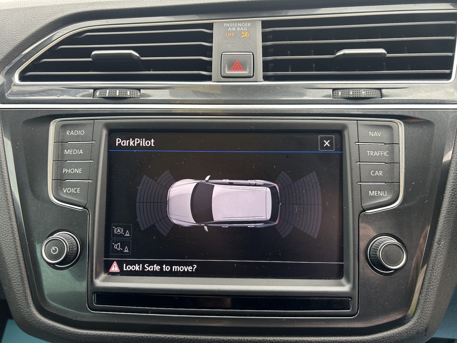 Used Volkswagen Tiguan 2016 for sale - 76662796: Photo 10