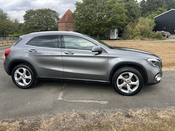 Used Mercedes-Benz GLA 2018 for sale - 79656498: Photo