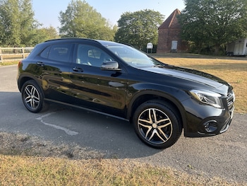 Used Mercedes-Benz GLA 2020 for sale - 79255081: Photo