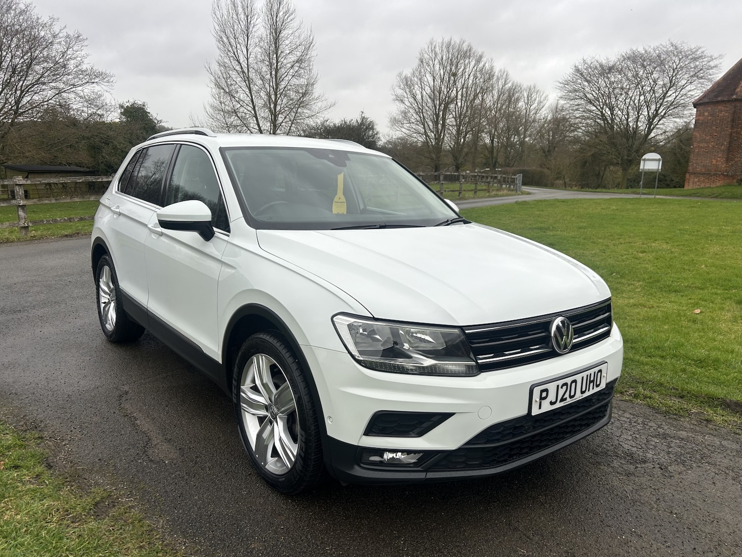 Used Volkswagen Tiguan 2020 for sale - 77629058: Photo 1