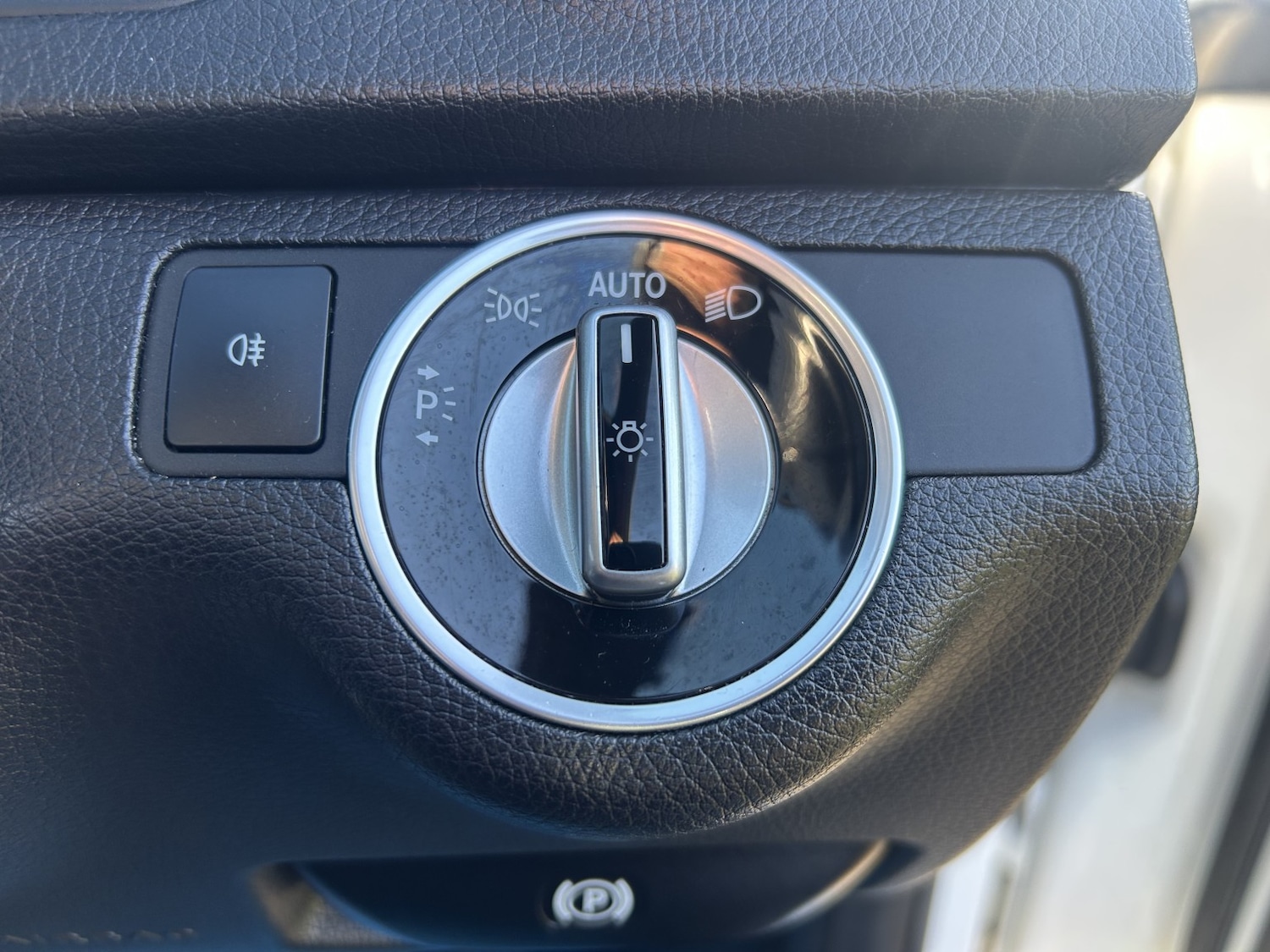 Used Mercedes-Benz C Class 2015 for sale - 76785095: Photo 17