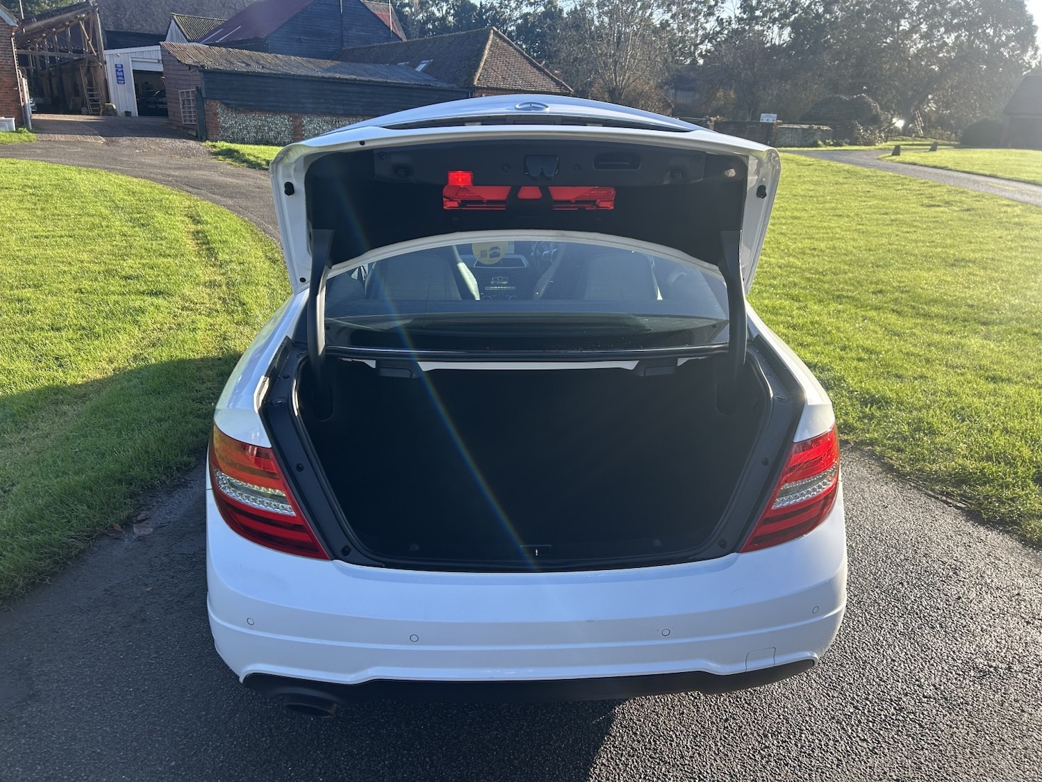 Used Mercedes-Benz C Class 2015 for sale - 76785095: Photo 23