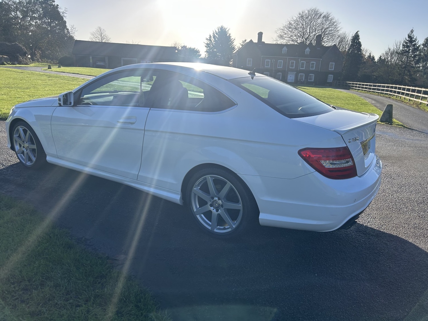 Used Mercedes-Benz C Class 2015 for sale - 76785095: Photo 25