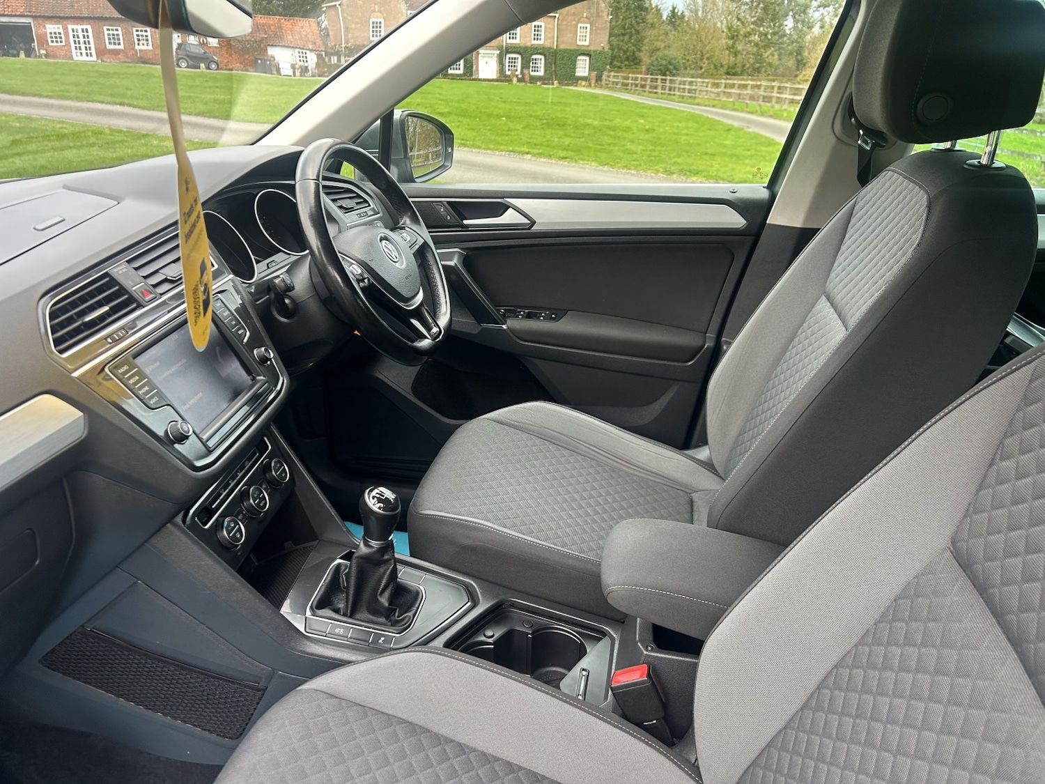 Used Volkswagen Tiguan 2016 for sale - 77694168: Photo 29