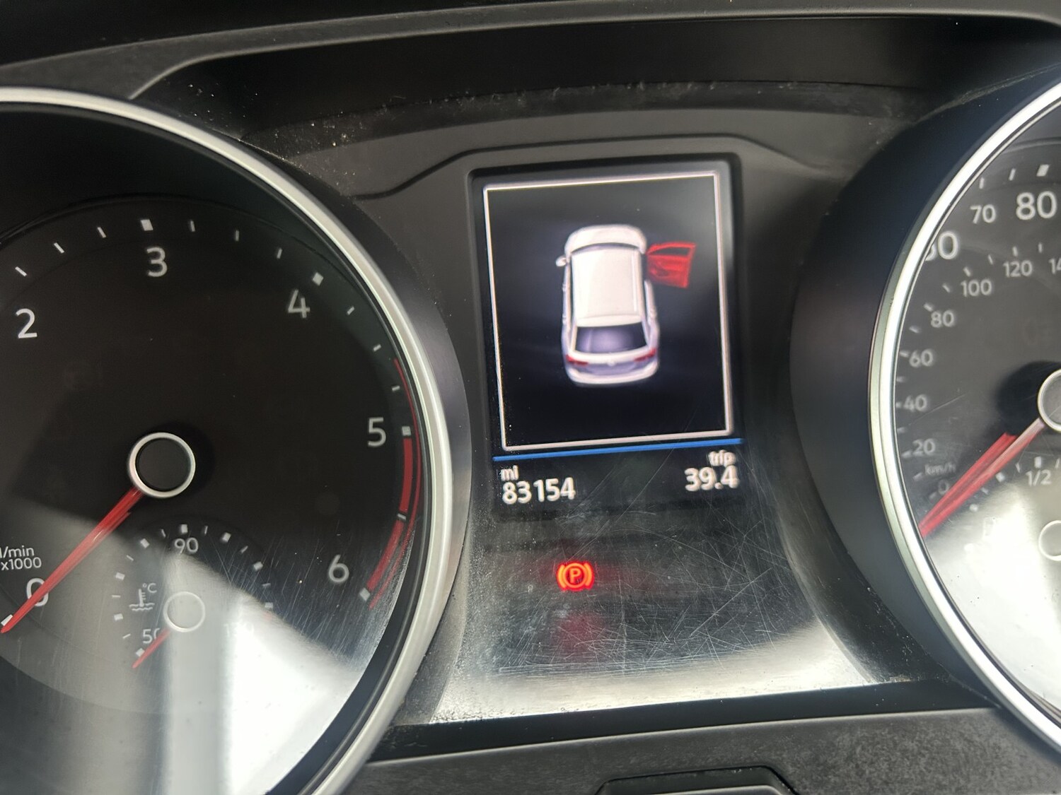 Used Volkswagen Tiguan 2016 for sale - 77694168: Photo 6