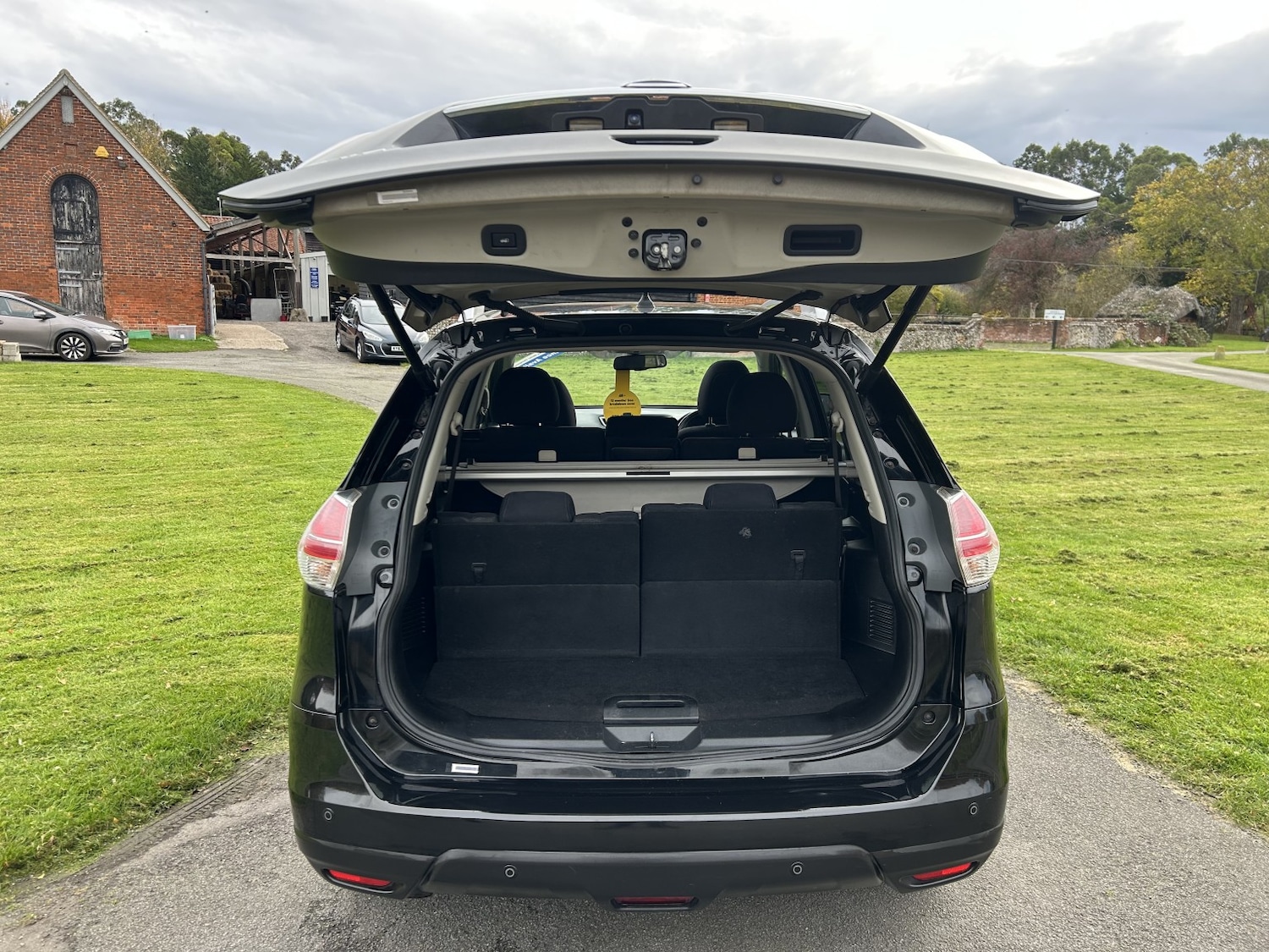 Used Nissan X-Trail 2016 for sale - 76662785: Photo 24