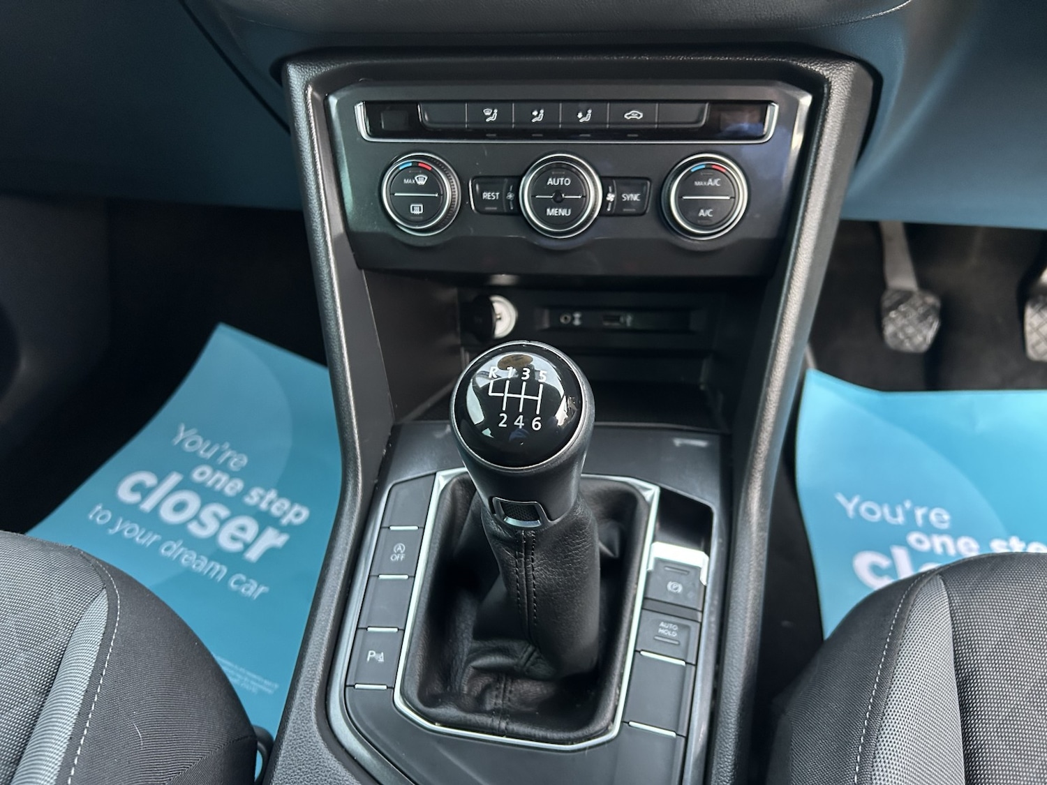 Used Volkswagen Tiguan 2017 for sale - 77915692: Photo 15