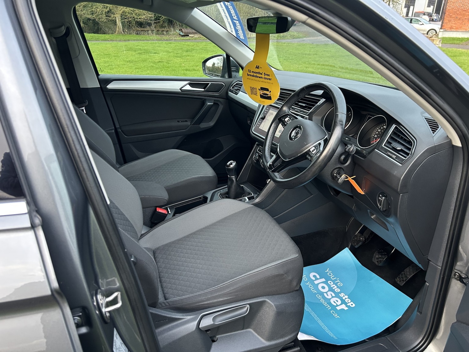 Used Volkswagen Tiguan 2017 for sale - 77915692: Photo 4