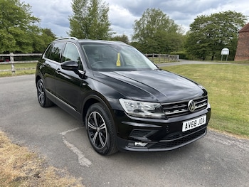 Used Volkswagen Tiguan 2018 for sale - 78614234: Photo