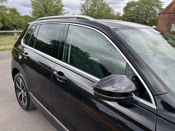 Used Volkswagen Tiguan 2018 for sale - 78614234: Photo