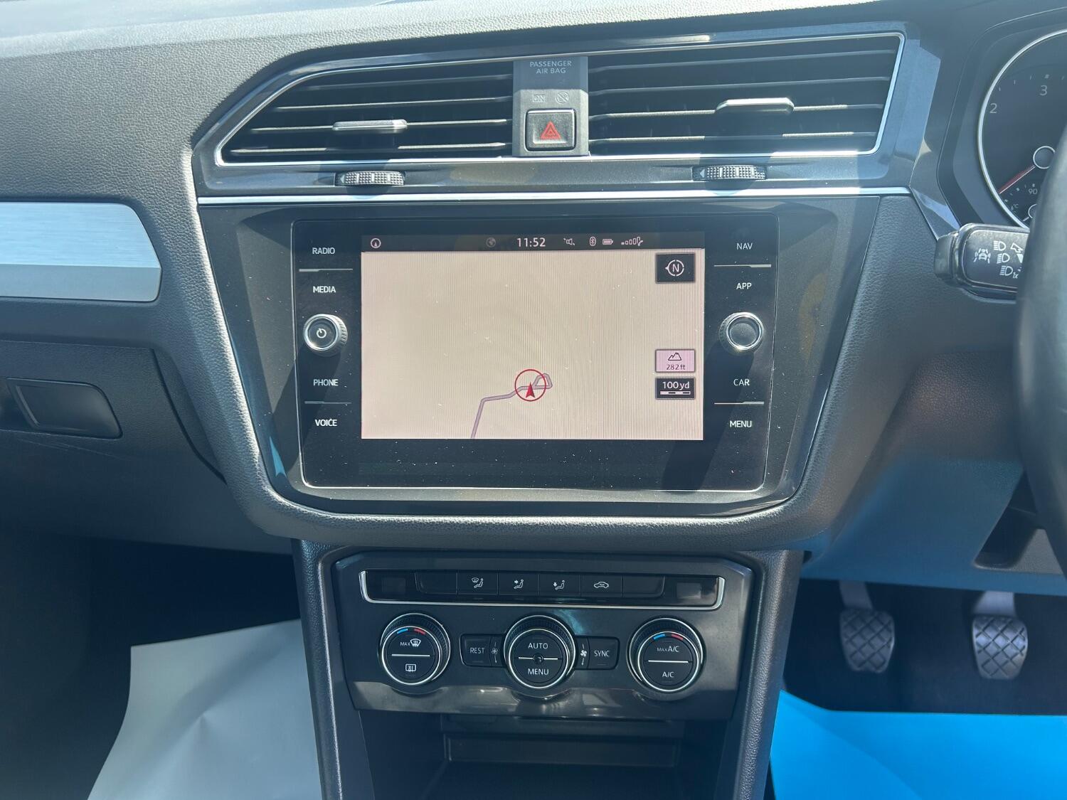 Used Volkswagen Tiguan 2017 for sale - 76662714: Photo 9