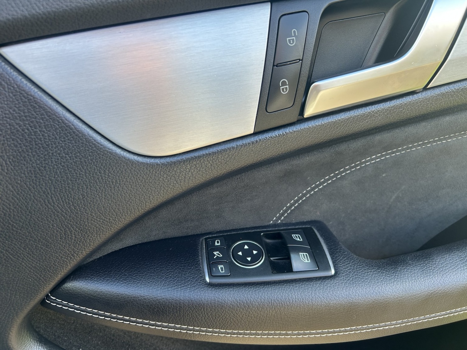 Used Mercedes-Benz C Class 2015 for sale - 76784983: Photo 17