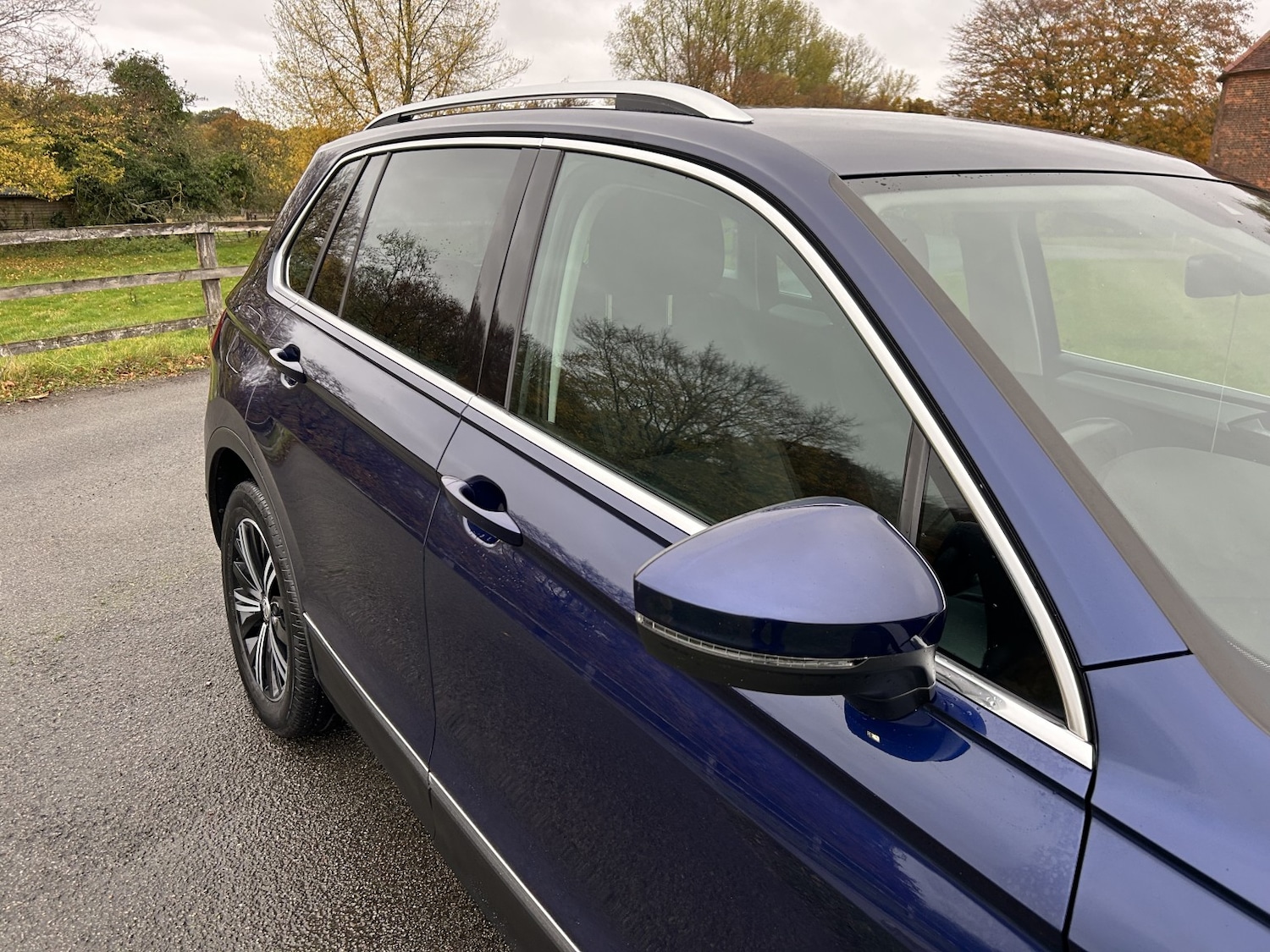 Used Volkswagen Tiguan 2018 for sale - 76662781: Photo 2