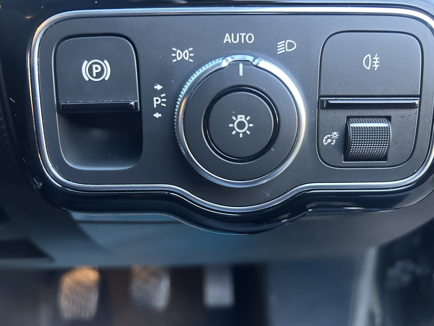 Used Mercedes-Benz A-Class 2018 for sale - 76877541: Photo 15