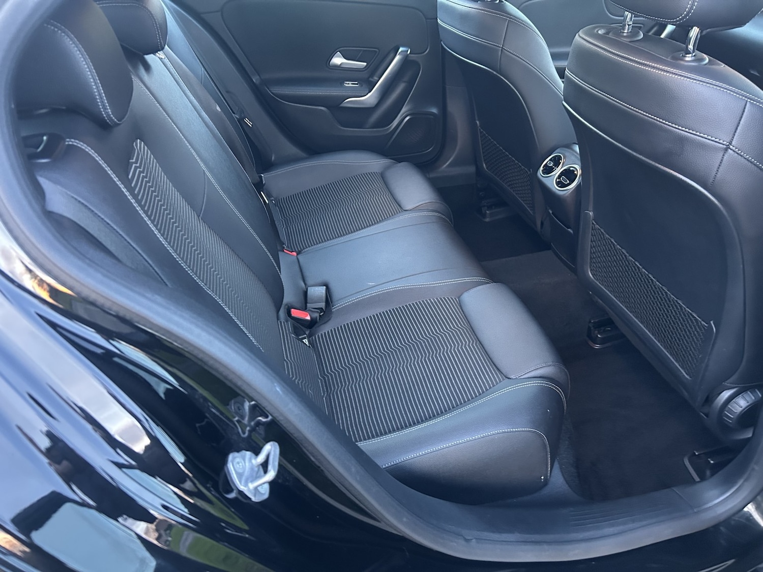 Used Mercedes-Benz A-Class 2018 for sale - 76877541: Photo 17