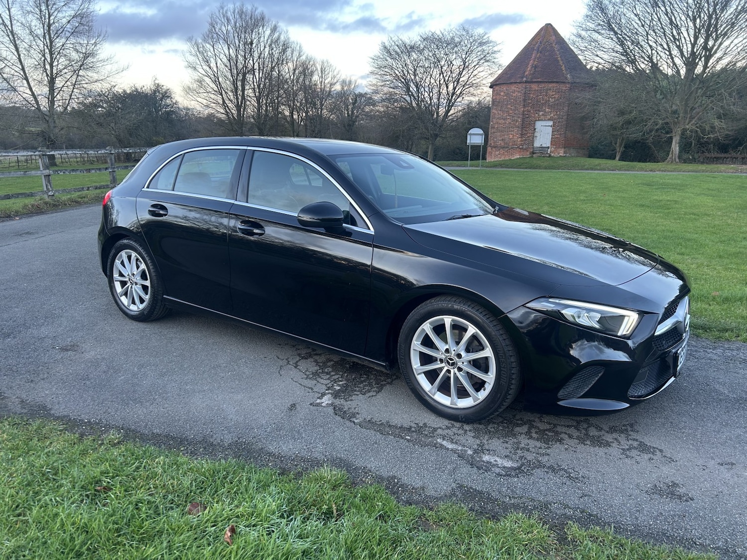 Used Mercedes-Benz A-Class 2018 for sale - 76877541: Photo 3