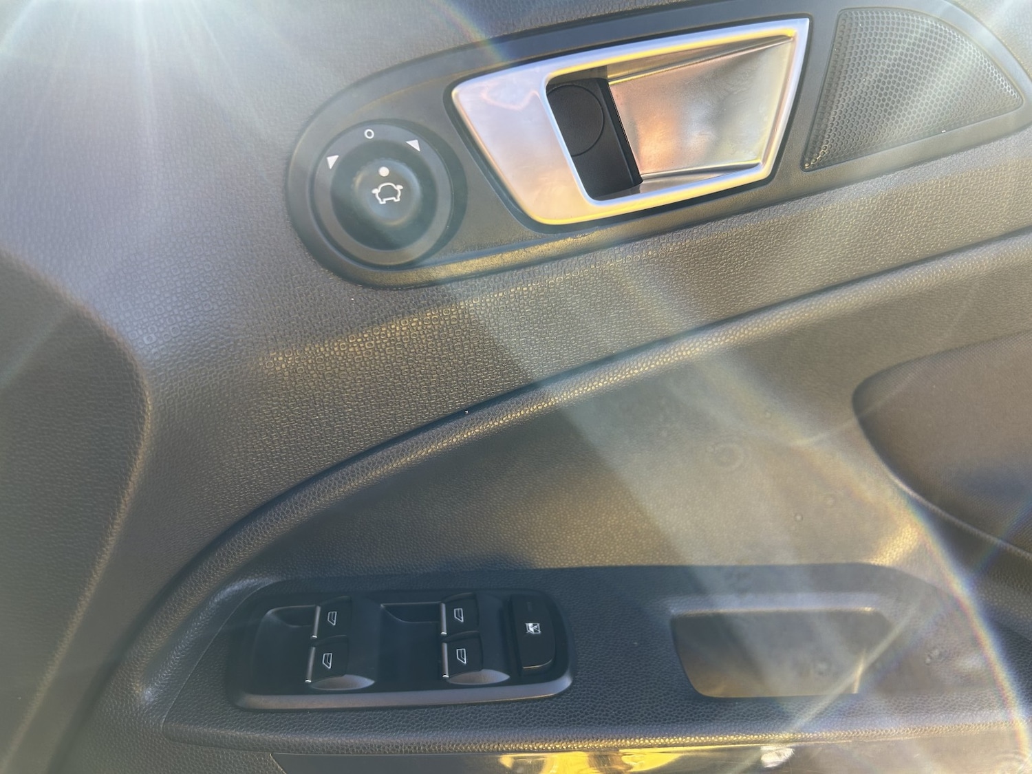 Used Ford Ecosport 2015 for sale - 76712584: Photo 11