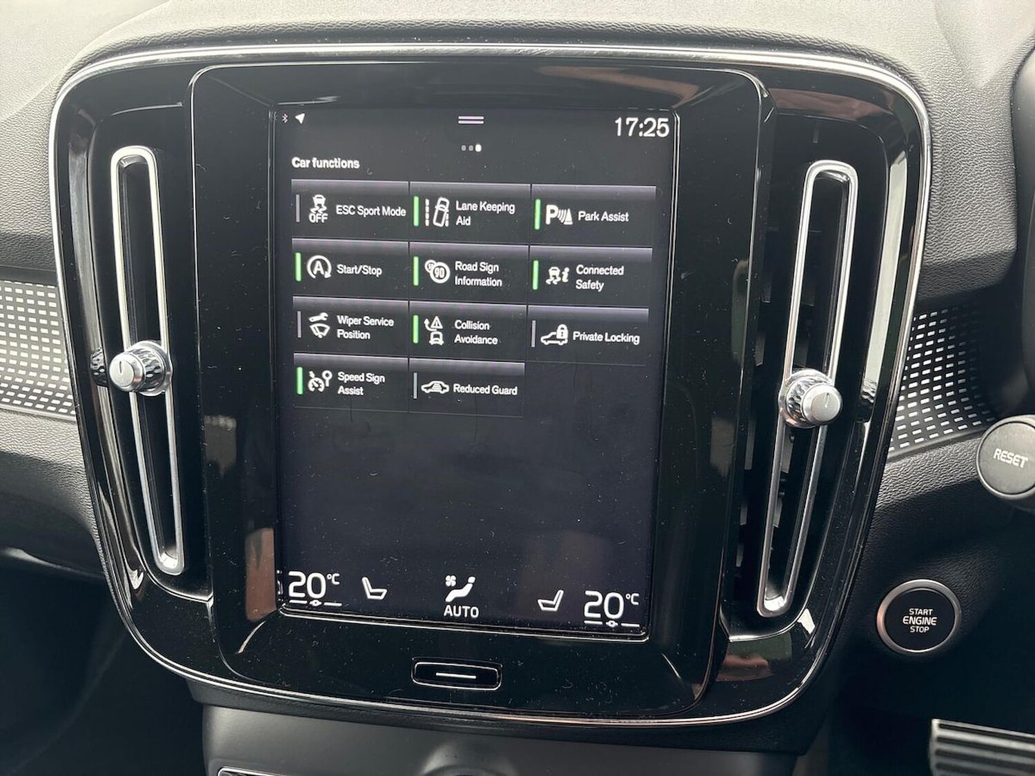 Used Volvo XC40 2020 for sale - 78211144: Photo 27