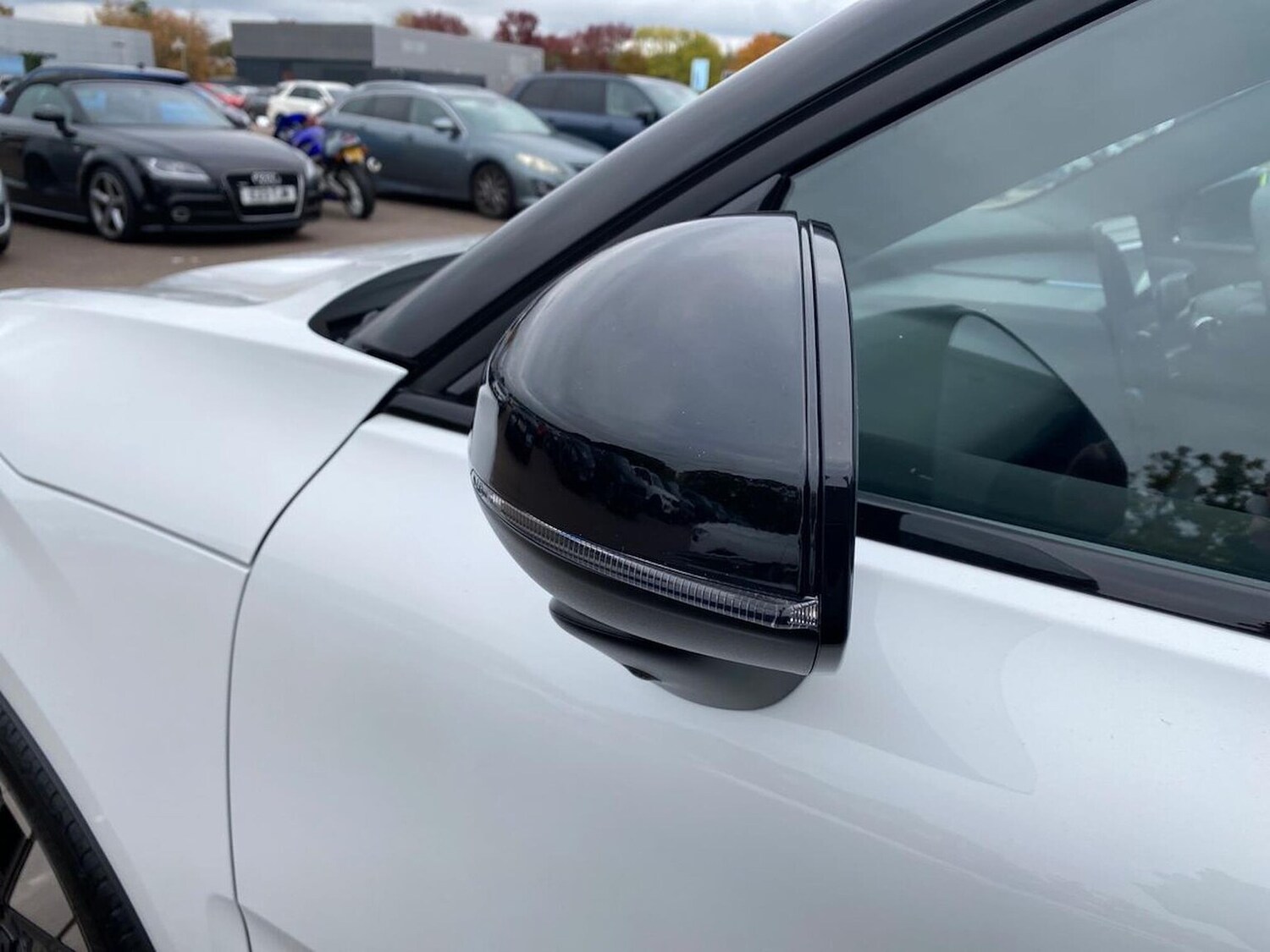 Used Volvo EX30 2025 for sale - 76300813: Photo 13