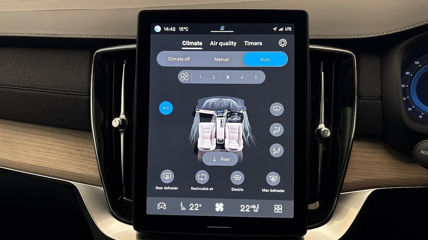 Used Volvo XC90 2025 for sale - 76422385: Photo 23