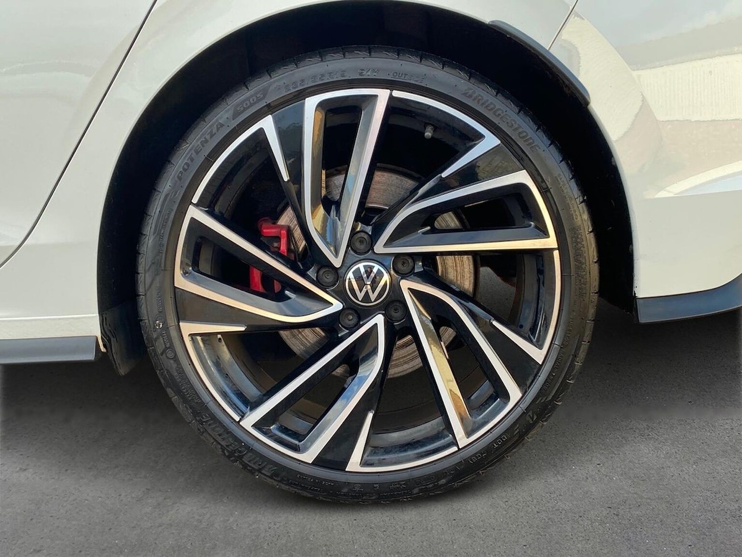 Used Volkswagen Golf 2020 for sale - 77487499: Photo 6