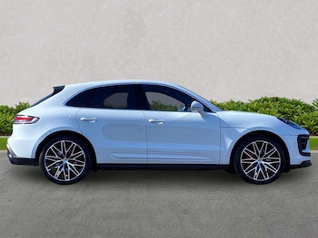 Used Porsche Macan 2023 for sale - 78310470: Photo