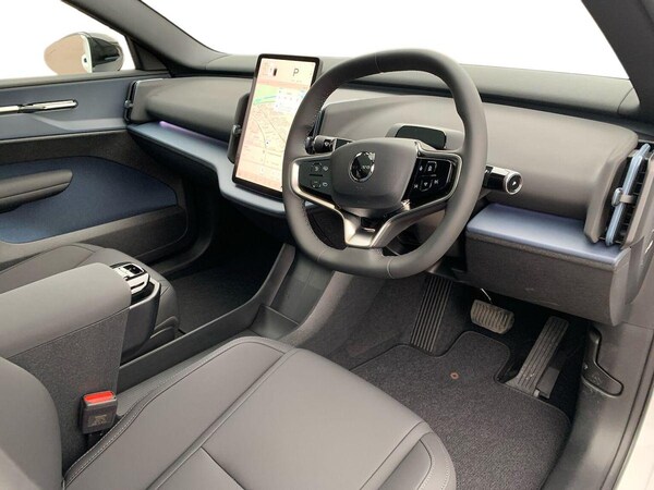 Used Volvo EX30 2025 for sale - 76198382: Photo 15