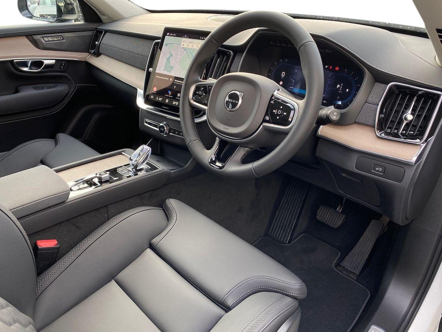 Used Volvo XC90 2024 for sale - 76497313: Photo 15