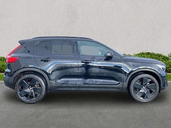 Used Volvo XC40 2025 for sale - 79733366: Photo