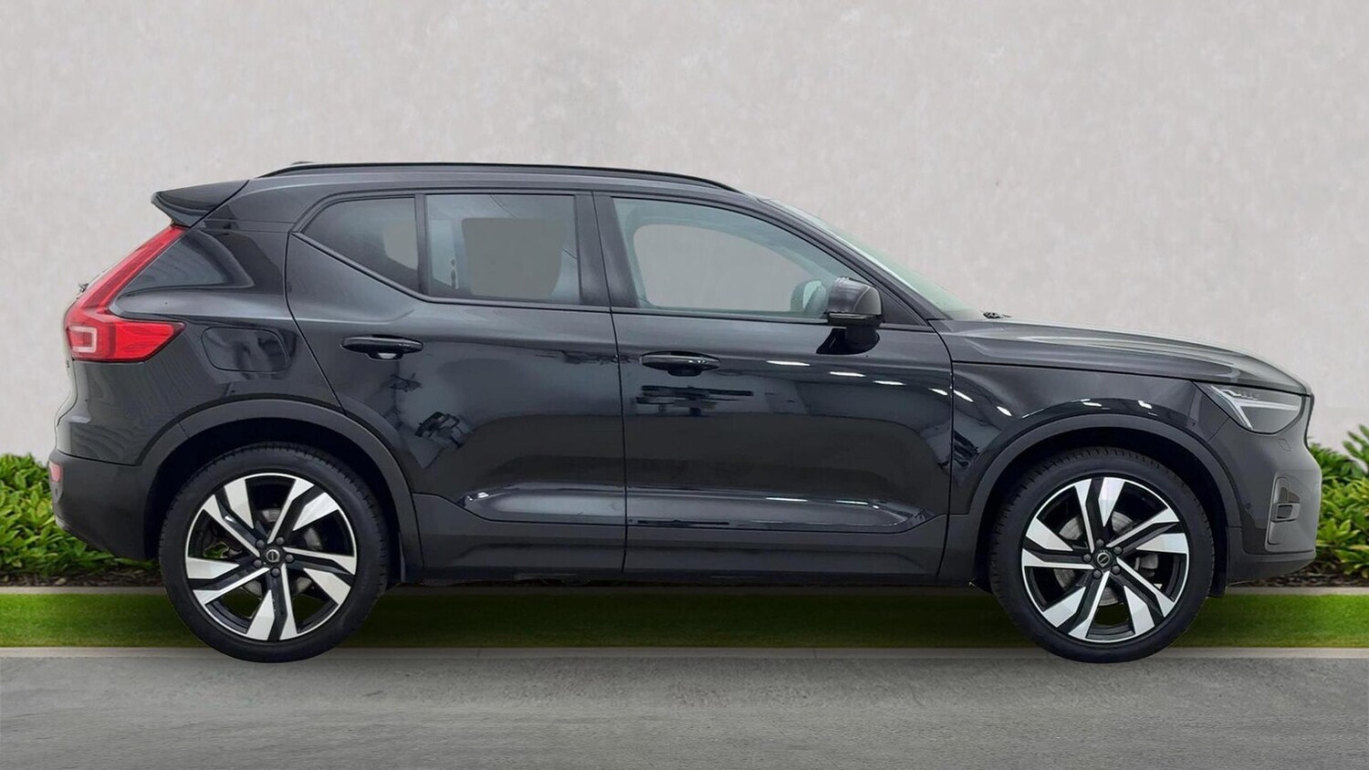 Used Volvo XC40 2022 for sale - 76969043: Photo 3