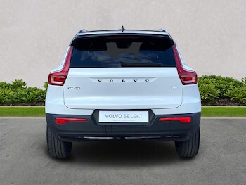 Used Volvo XC40 2022 for sale - 75906808: Photo