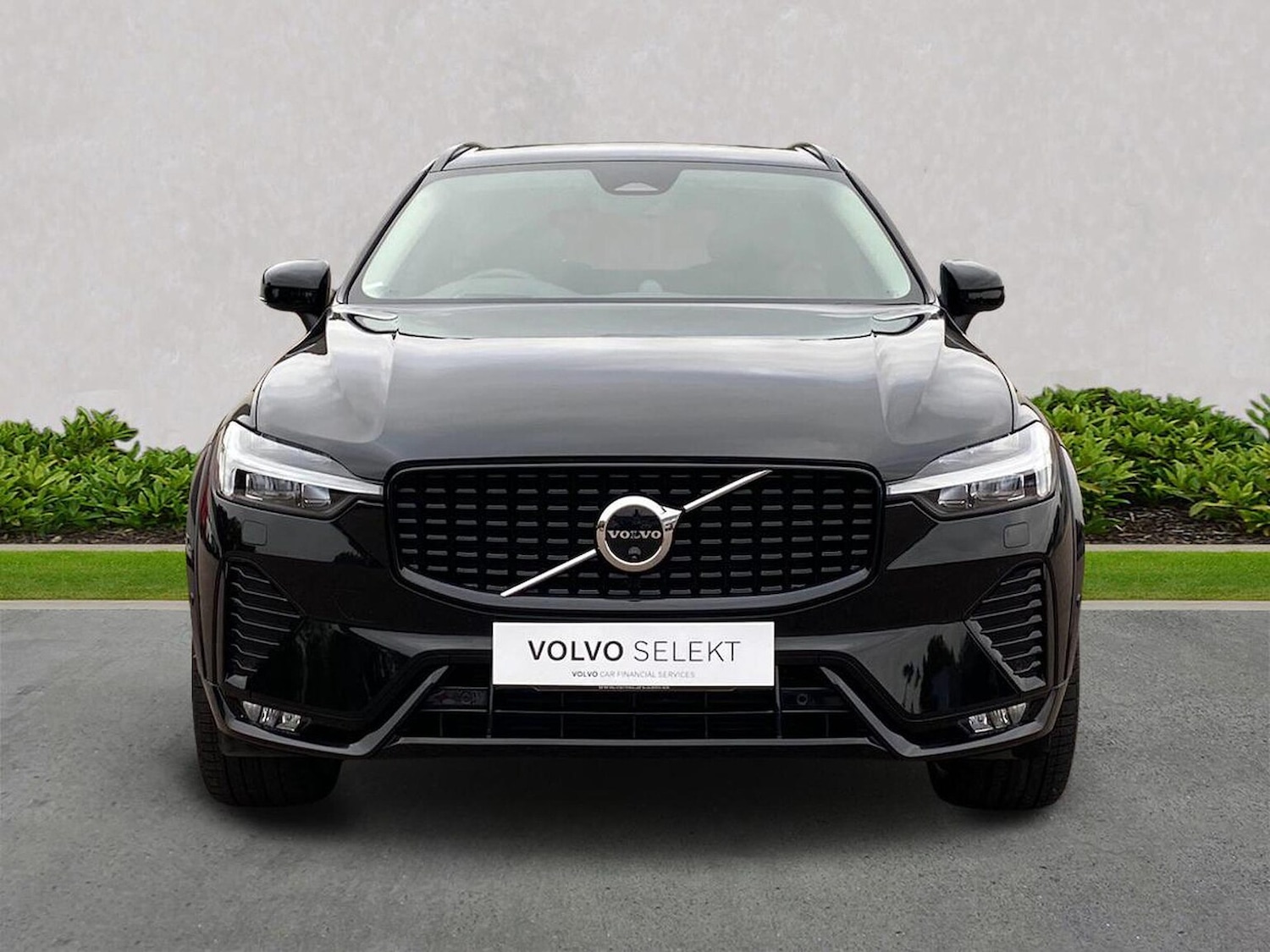 Used Volvo XC60 2024 for sale - 76236969: Photo 5