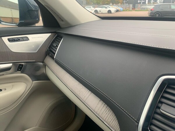 Used Volvo XC90 2023 for sale - 76236967: Photo 27