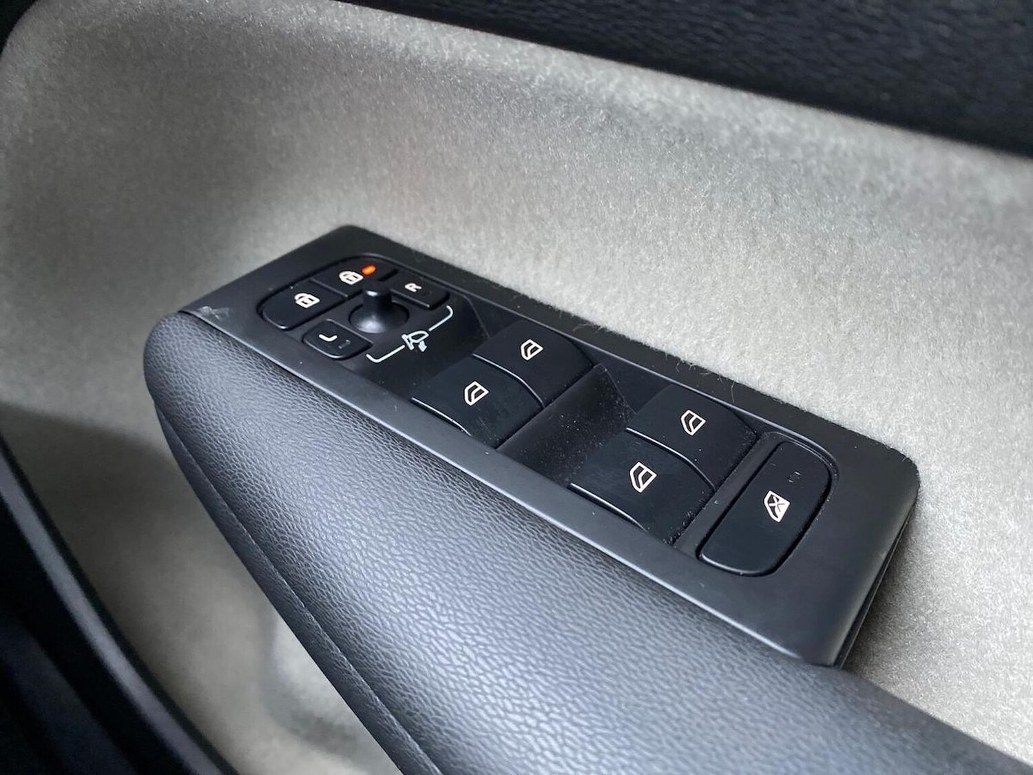 Used Volvo XC40 2020 for sale - 77789500: Photo 21