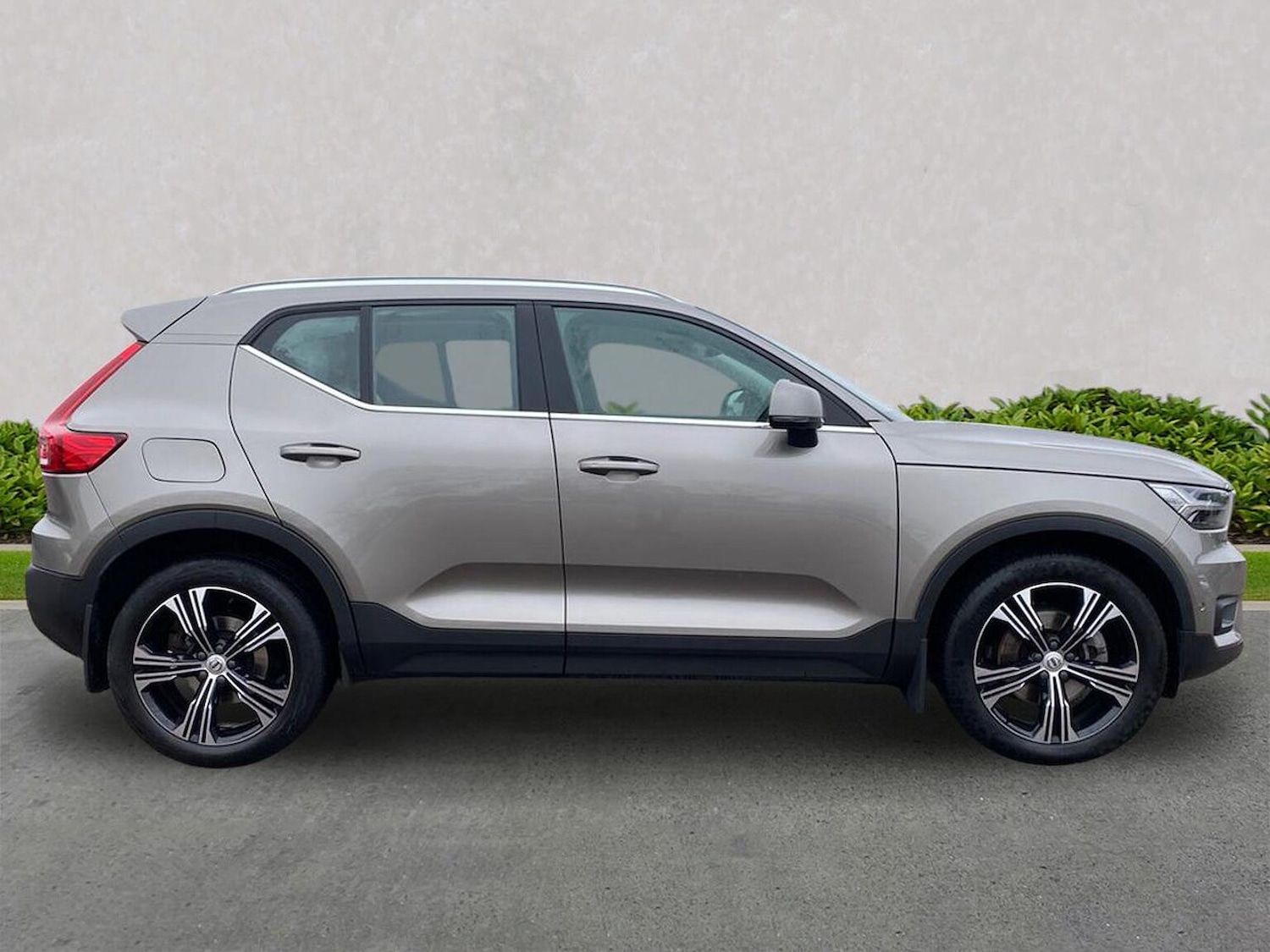 Used Volvo XC40 2020 for sale - 77789500: Photo 3