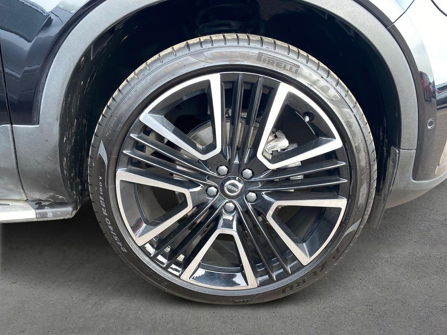 Used Volvo XC40 2024 for sale - 78193982: Photo 8