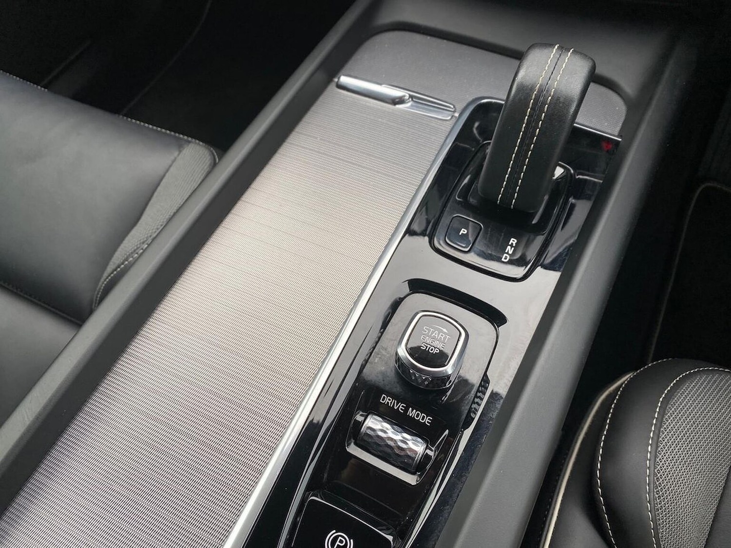 Used Volvo XC60 2019 for sale - 76497357: Photo 13