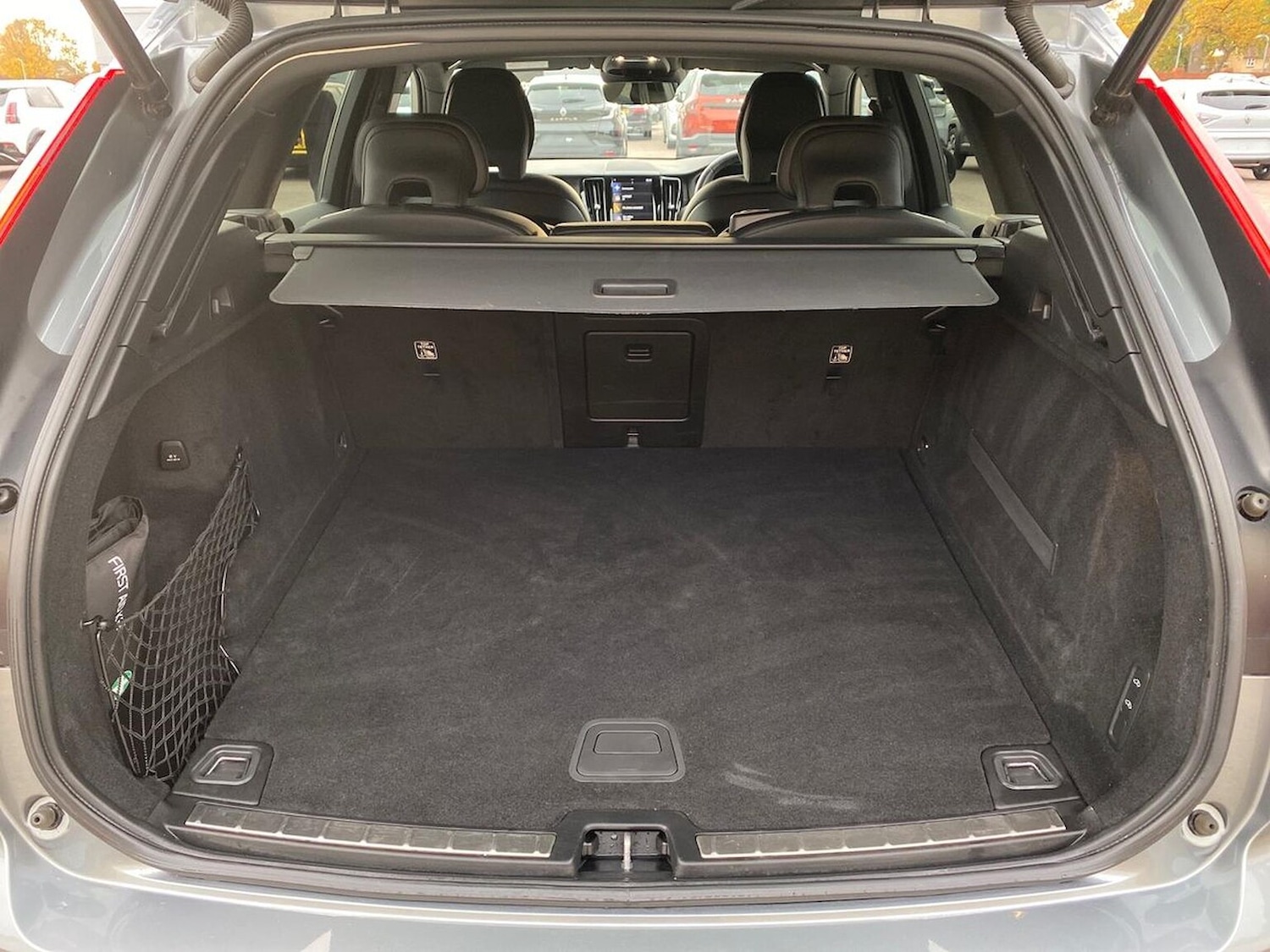 Used Volvo XC60 2019 for sale - 76497357: Photo 17