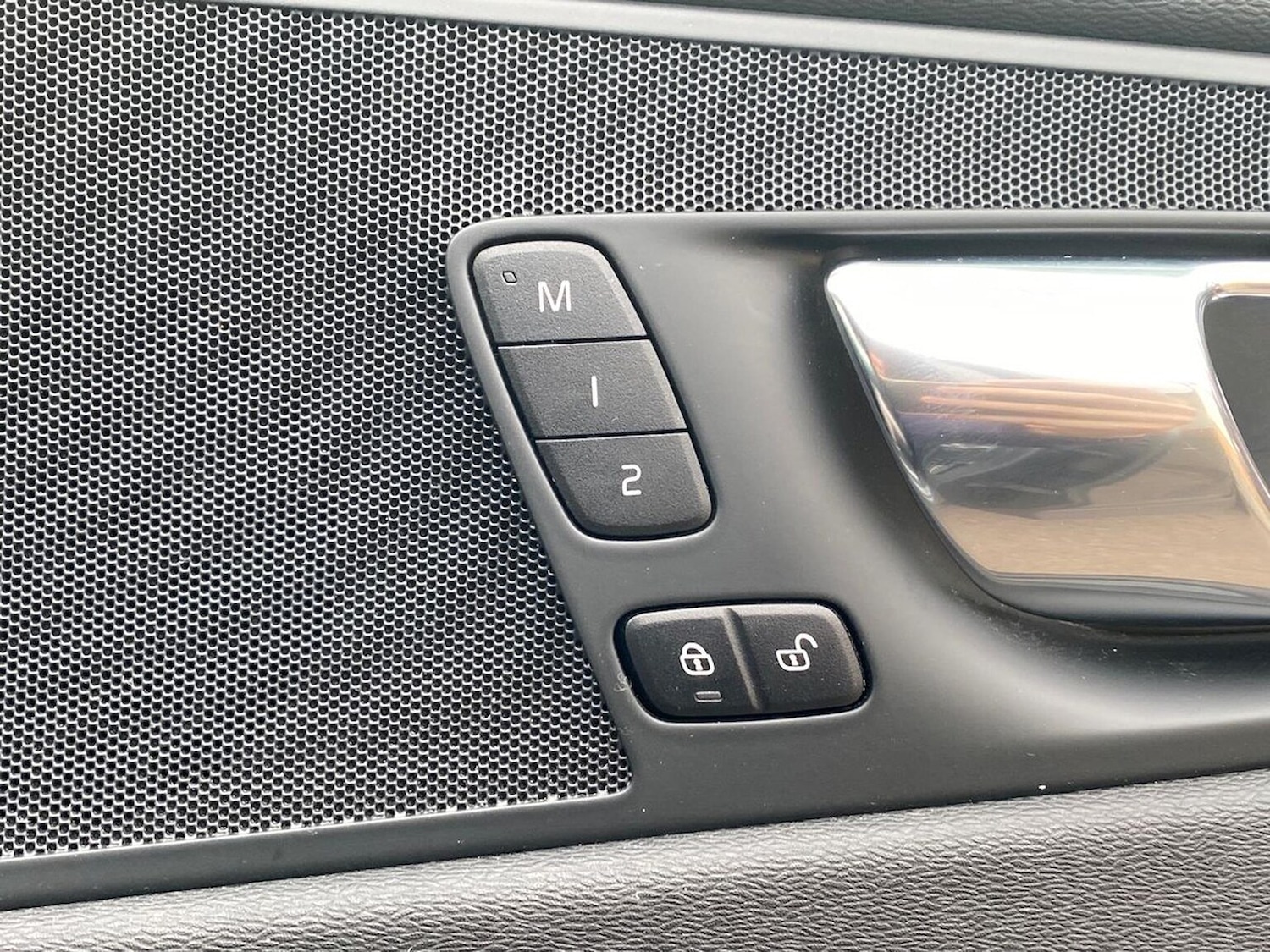 Used Volvo XC60 2019 for sale - 76497357: Photo 22