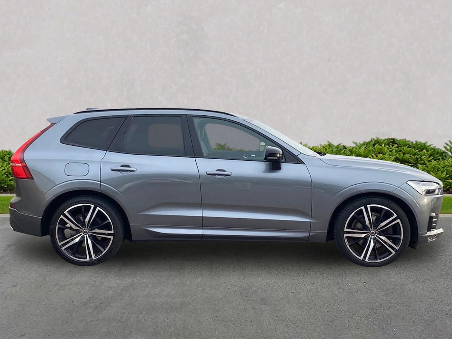Used Volvo XC60 2019 for sale - 76497357: Photo 3