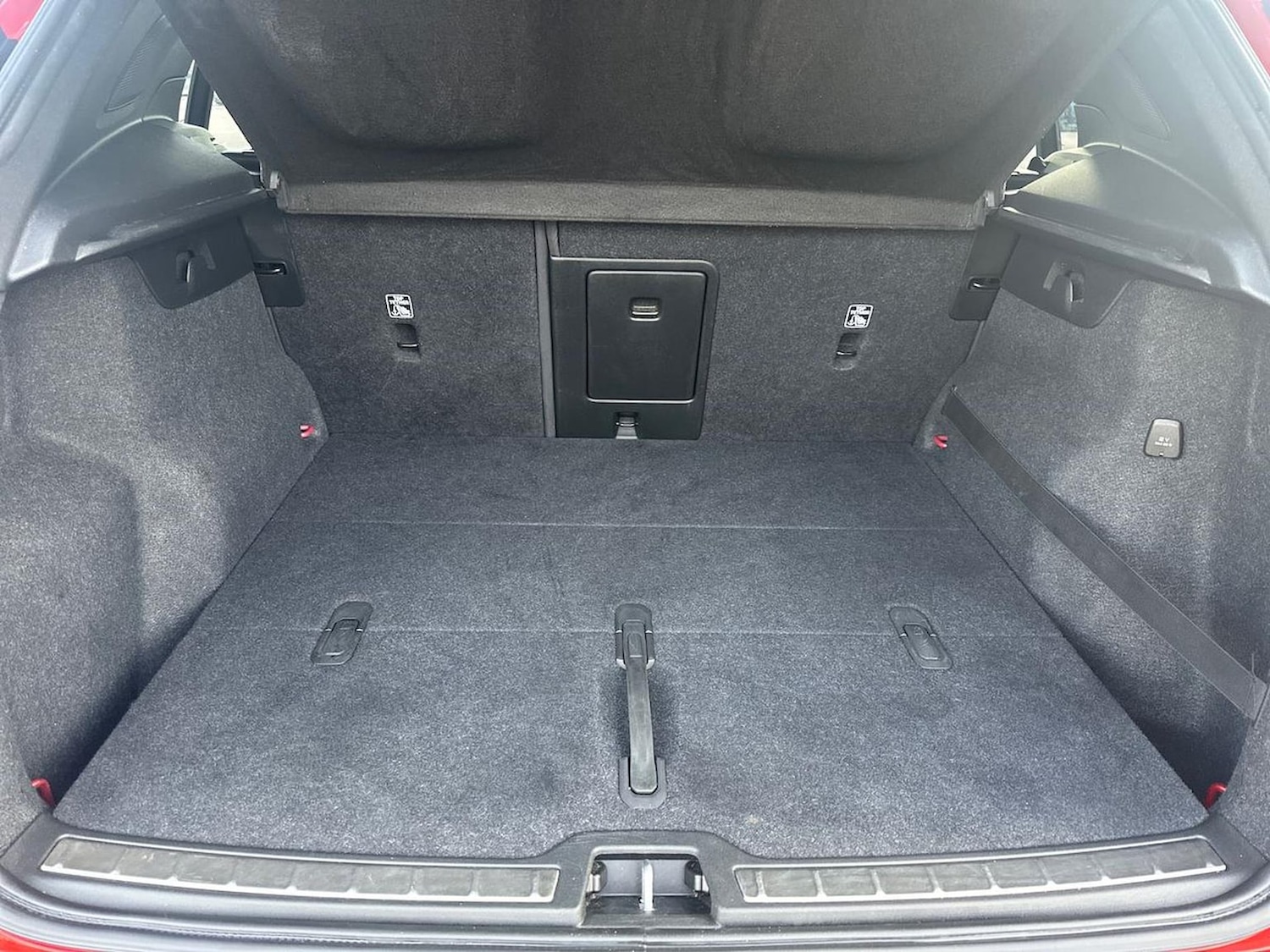 Used Volvo XC40 2018 for sale - 76543021: Photo 17