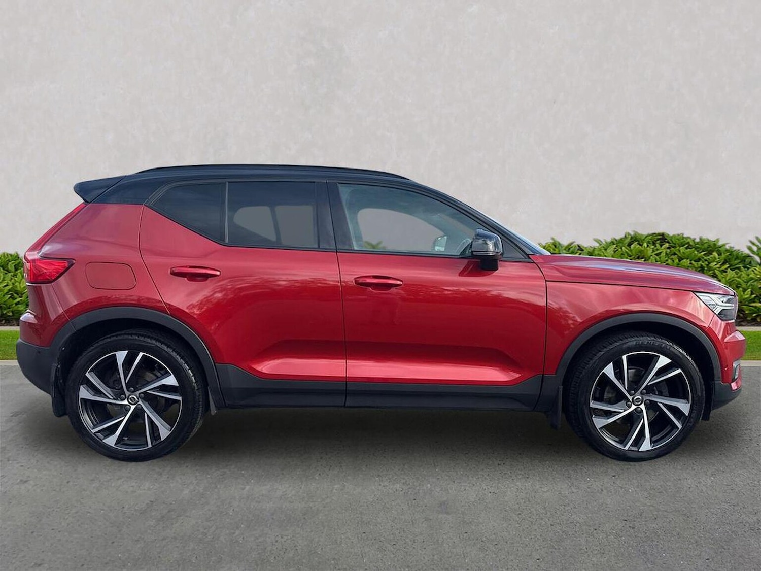 Used Volvo XC40 2018 for sale - 76543021: Photo 3