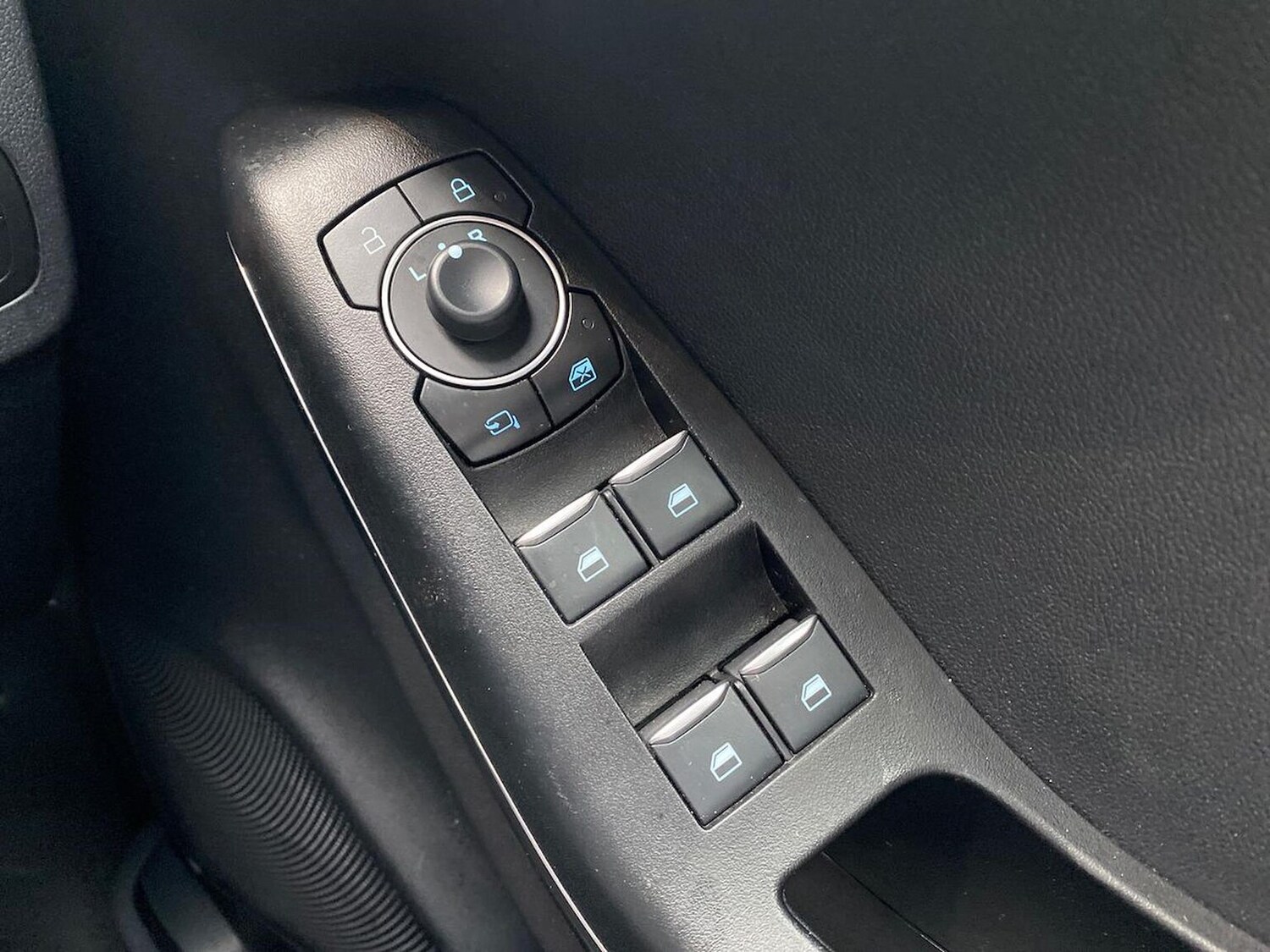 Used Ford Puma 2023 for sale - 78194018: Photo 21