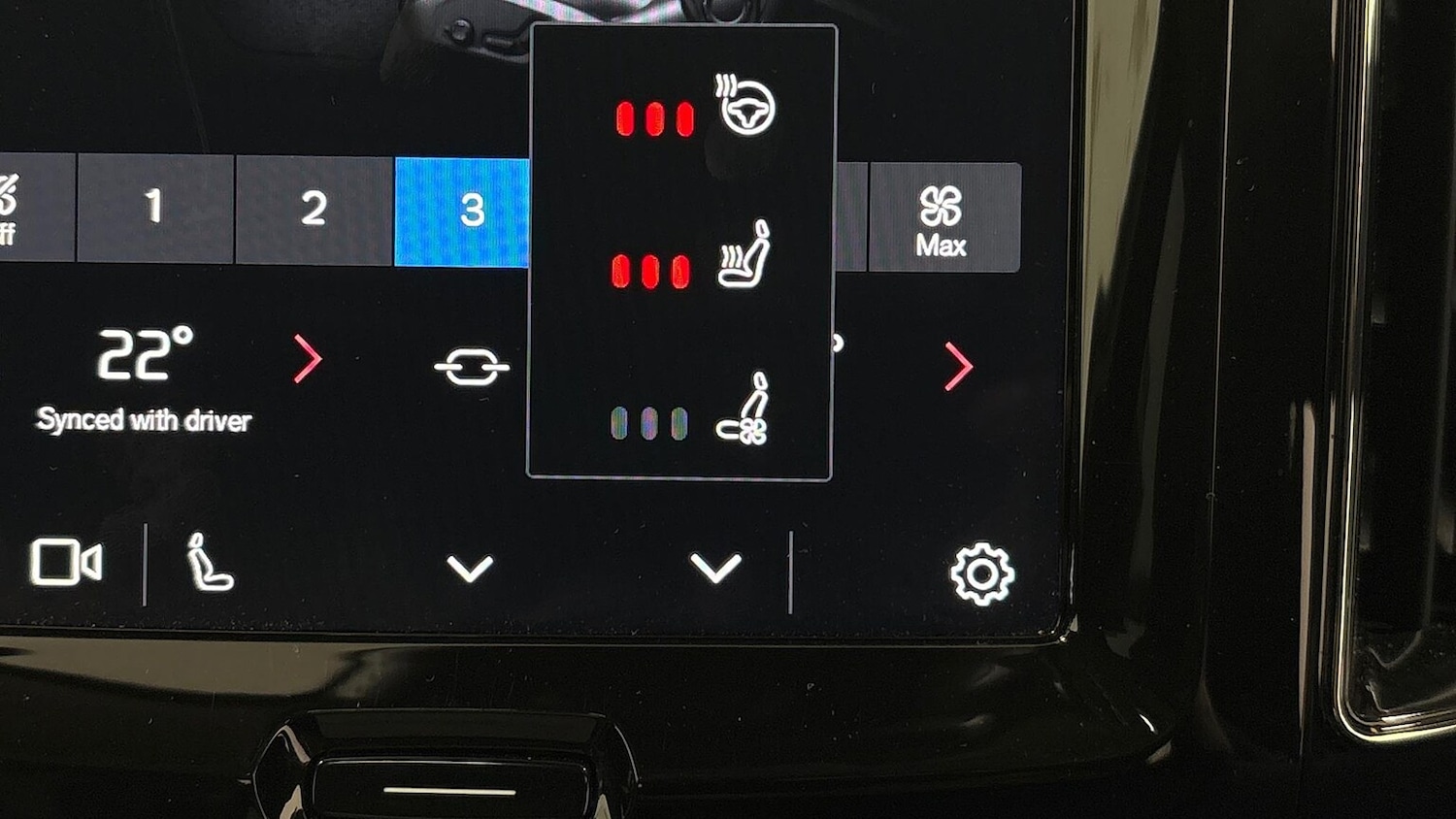 Used Volvo XC60 2025 for sale - 76699403: Photo 25