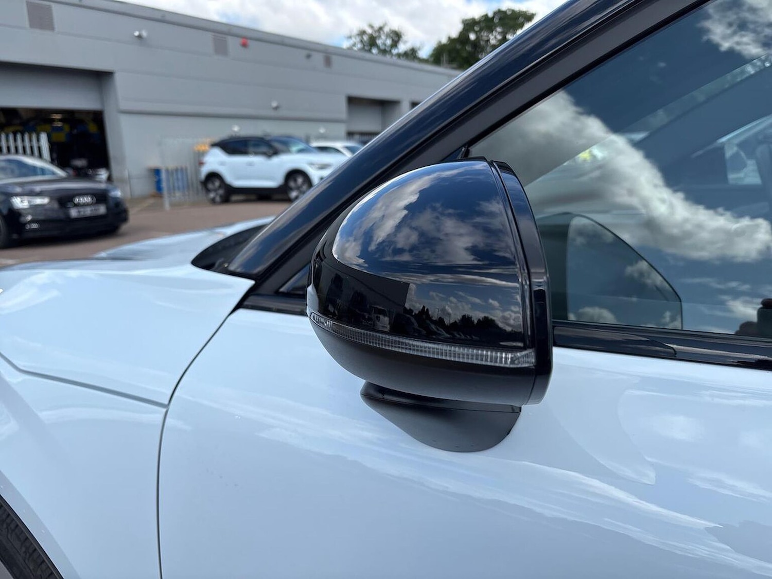 Used Volvo EX30 2025 for sale - 77069279: Photo 40