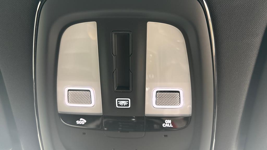 Used Volvo XC60 2022 for sale - 76969031: Photo 14