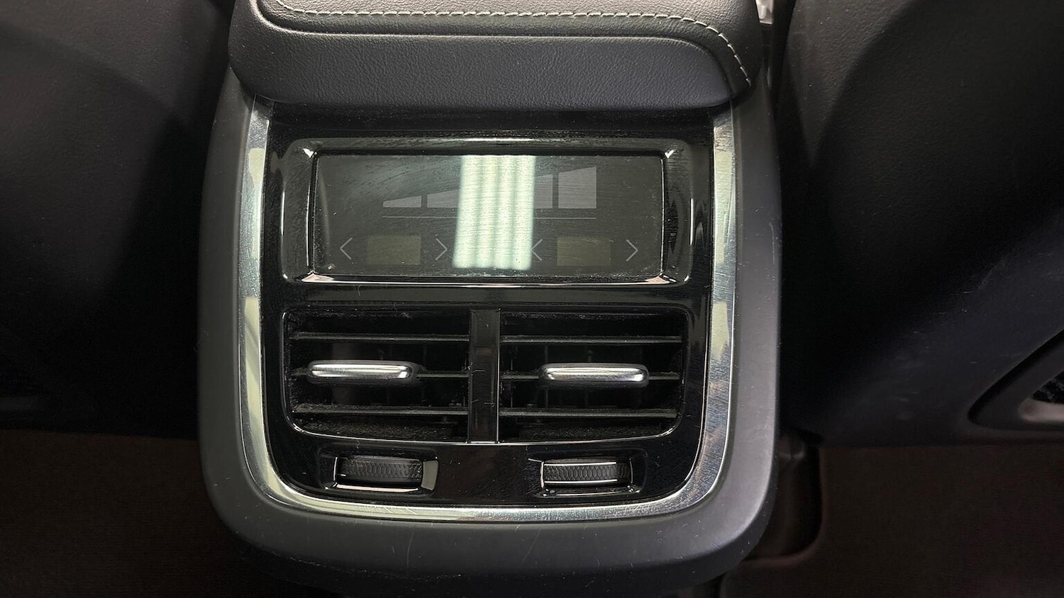 Used Volvo XC60 2022 for sale - 76969031: Photo 15