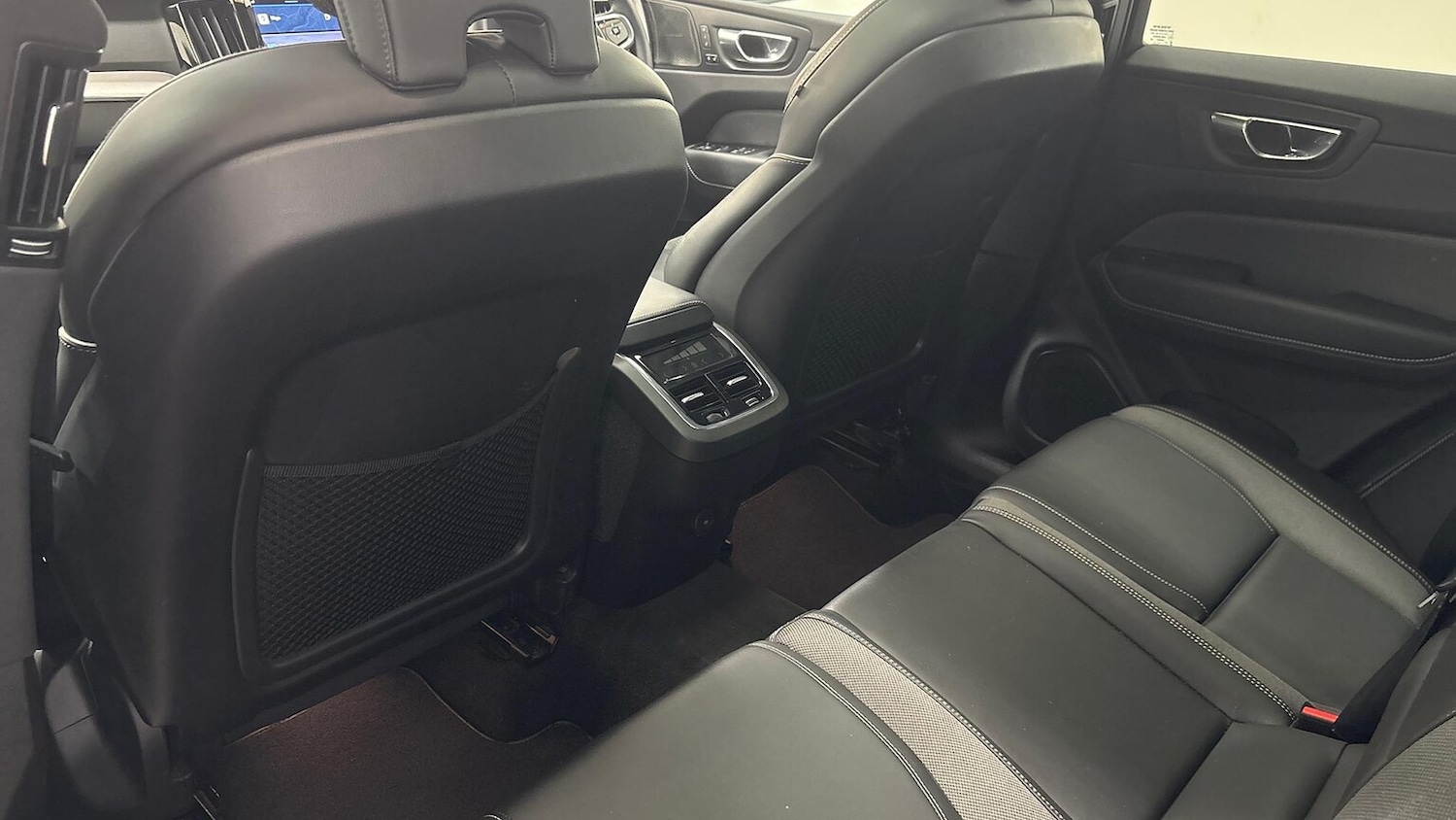 Used Volvo XC60 2022 for sale - 76969031: Photo 16